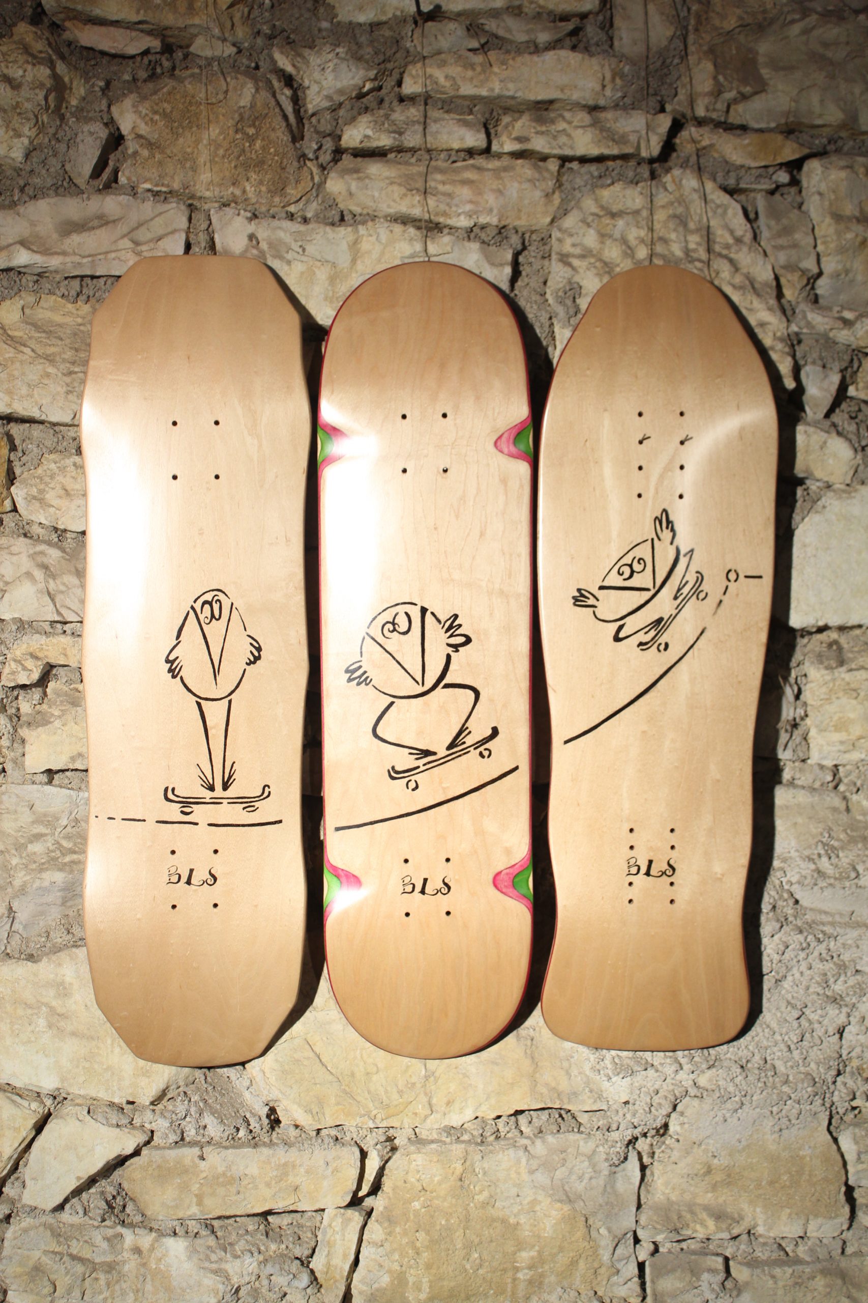 Skateboards à doigts en bois Sangliers de base avec roulements